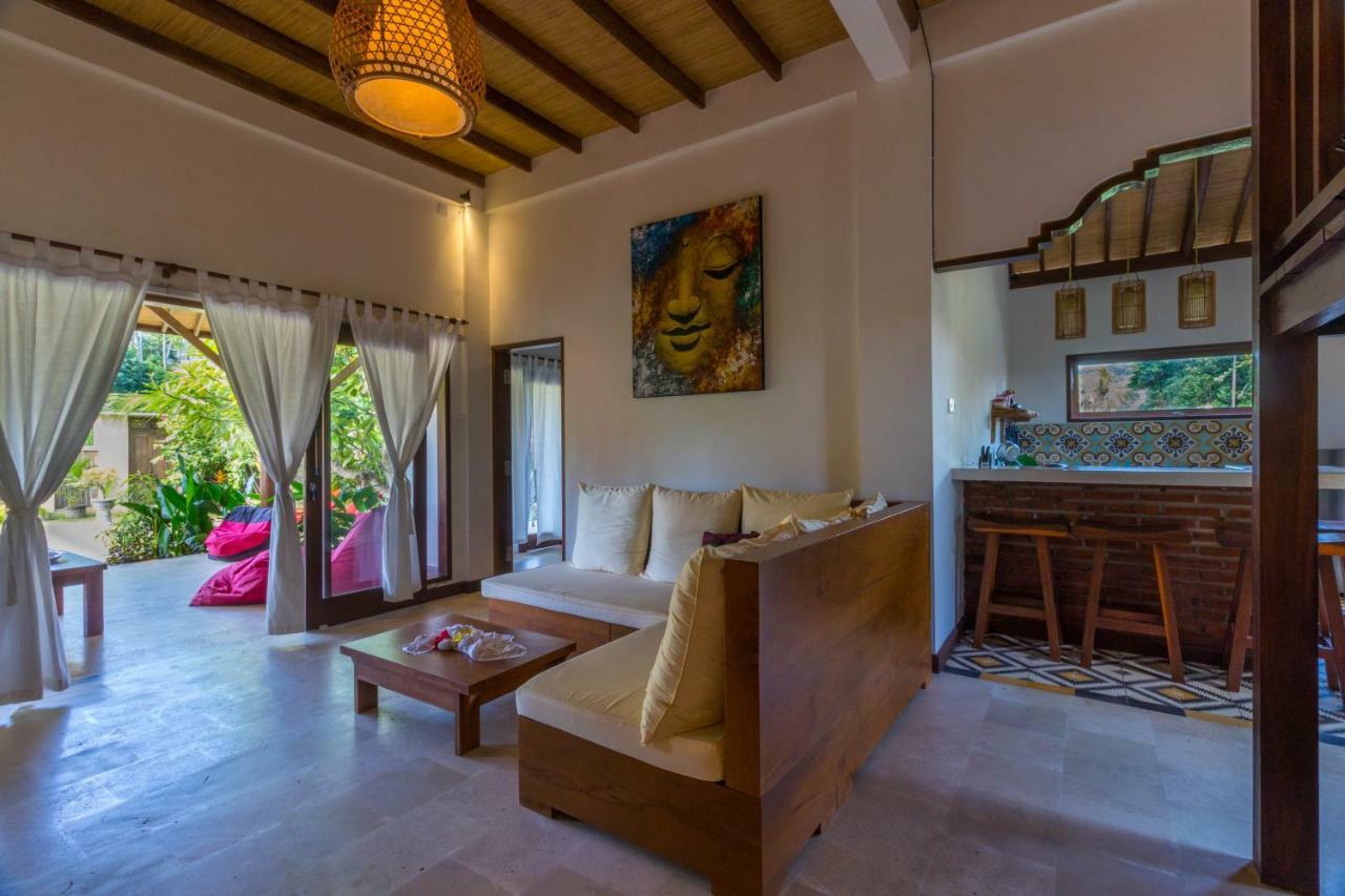 Villa Gayatri Hidden Oasis Амед Екстер'єр фото