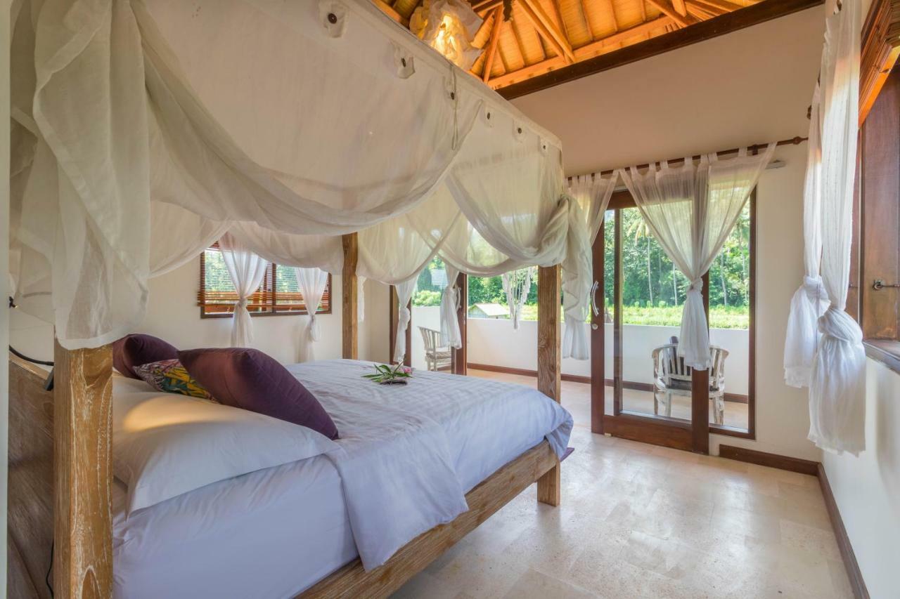 Villa Gayatri Hidden Oasis Амед Екстер'єр фото