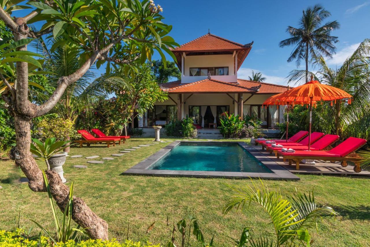 Villa Gayatri Hidden Oasis Амед Екстер'єр фото